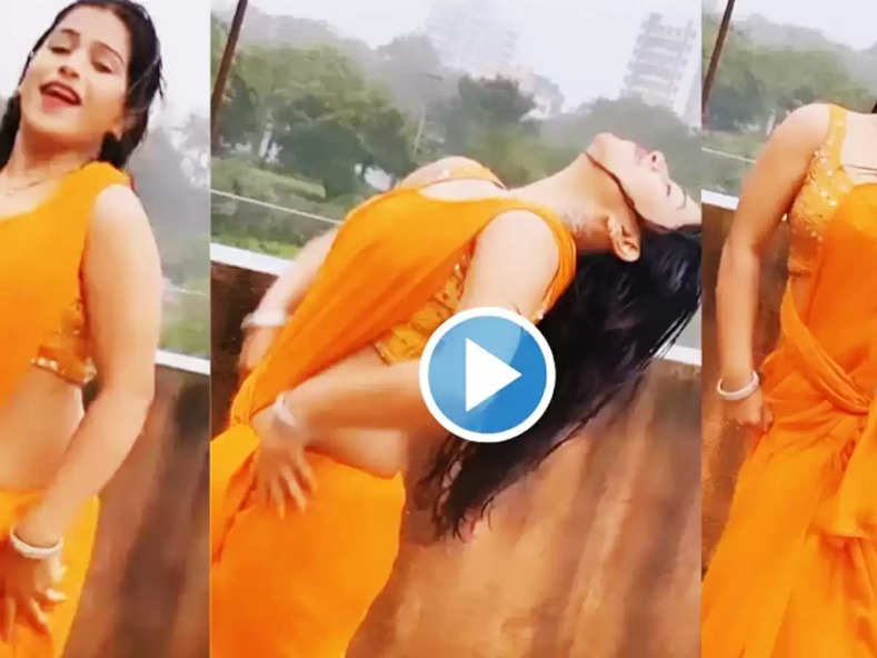 Bhabhi Dance