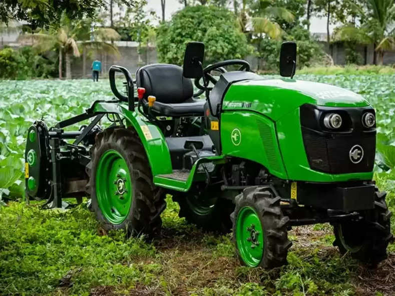 Electric Tractor इलेक्ट्रिक गाड़ियों के बारे में तो बहुत सुना होगा, अब आ गया है ट्रैक्टर भी , जानिए कीमत और खासियत