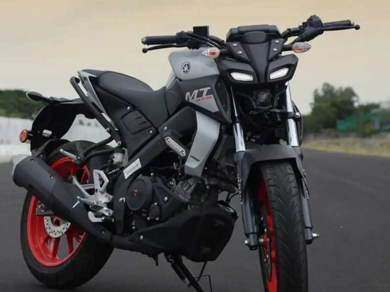 Apache और Bajaj Pulsar को धूल चटाने आई Yamaha की ये नई बाइक, कीमत भी इतनी सी