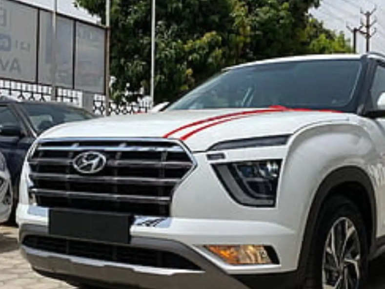 Hyundai SUV : लॉन्च से पहले ही धड़ाधड़ मिल रही इस SUV की बुकिंग, इतने आर्डर हुए पेंडिंग