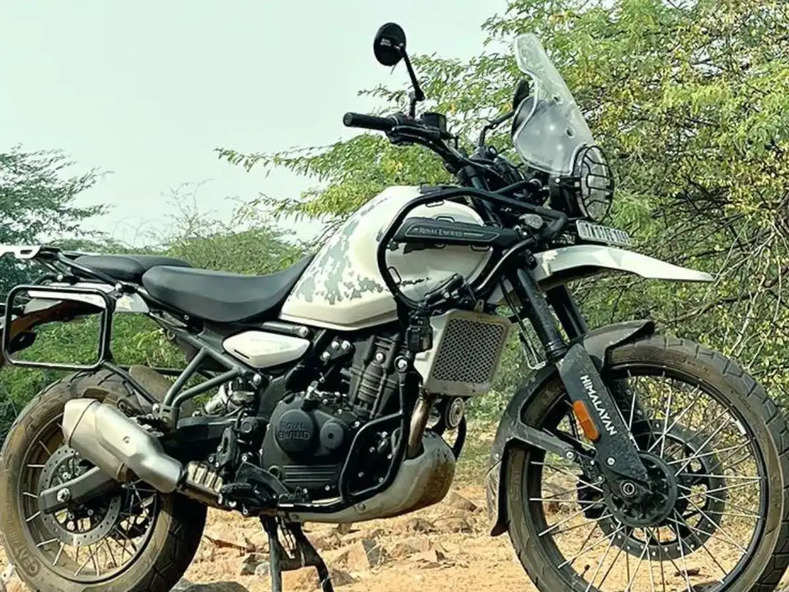 Royal Enfield ने अपनी इस जबरदस्त बाइक की कीमत मे कर दी बढ़ोतरी, जानियें प्राइस व फीचर्स